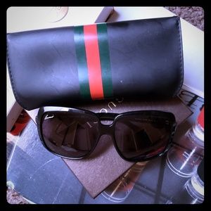 Gucci Sunglasses  black